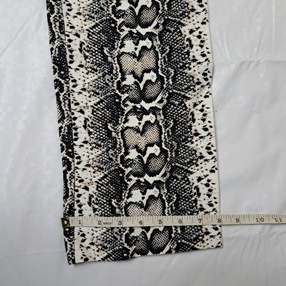 JULES & Leopold Pull on Kick Flare Capri Snakeskin - Picture 12 of 13
